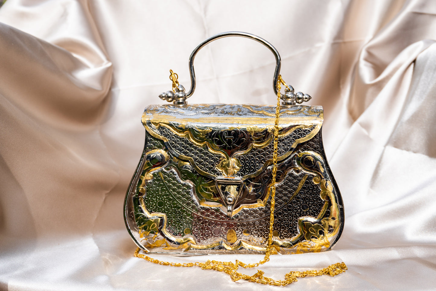 Ida - Handmade Bag, close-up front view