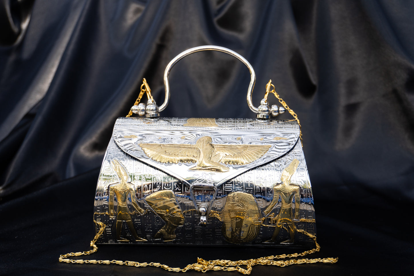 Nadia - Handmade Bag, close-up front view