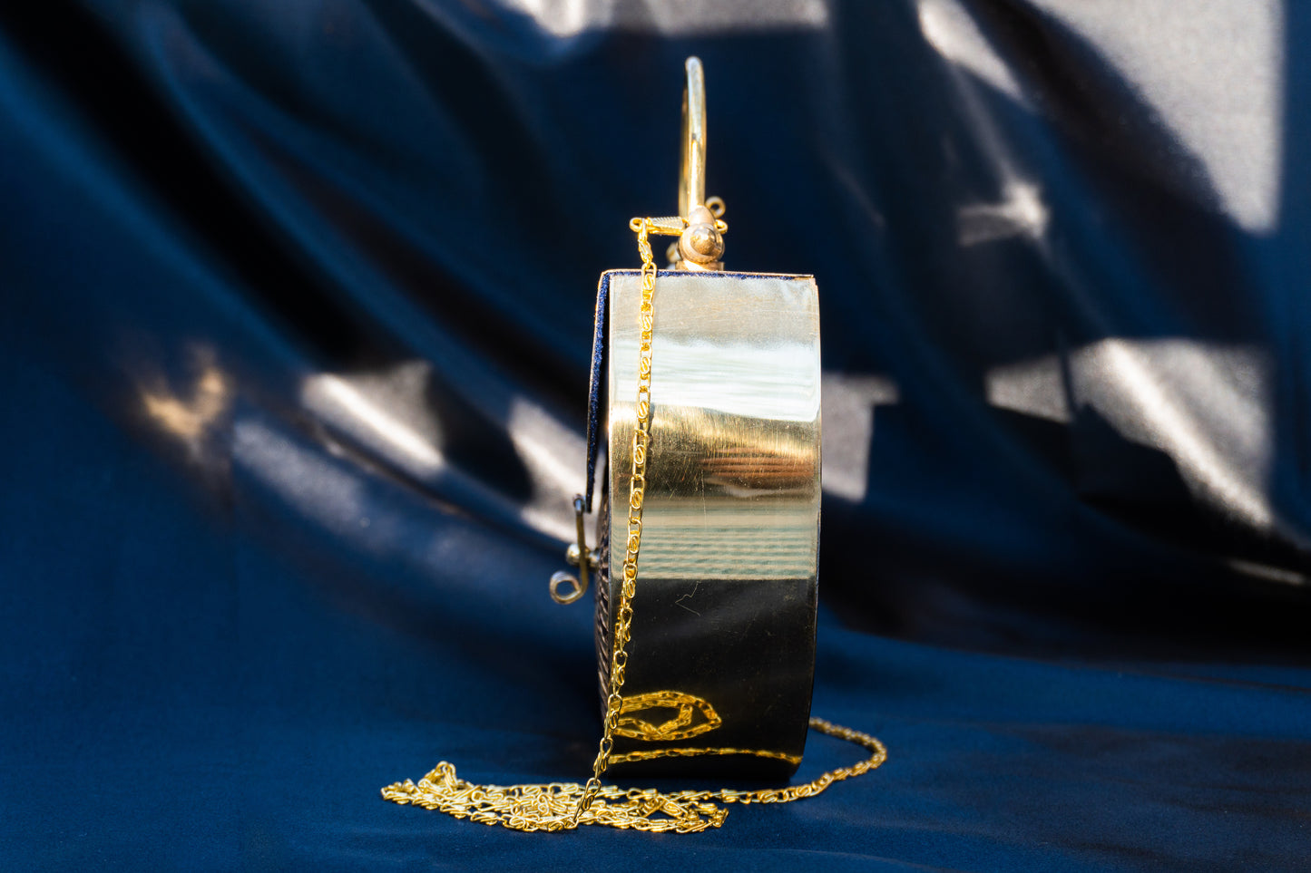 Salma - Handmade Bag, close-up right side view